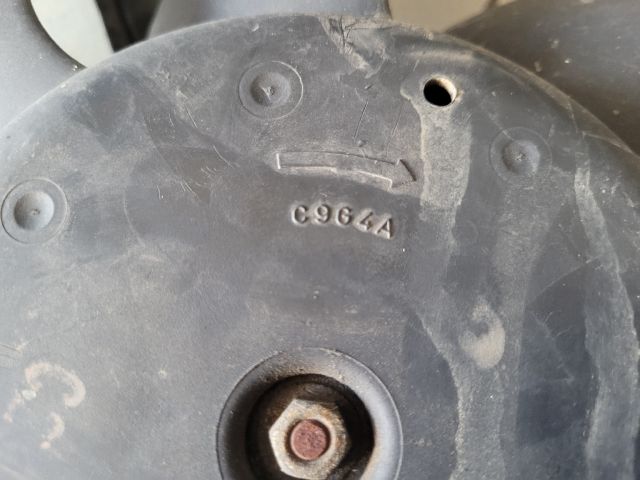 bontott FORD FIESTA V Hűtőventilátor Keret