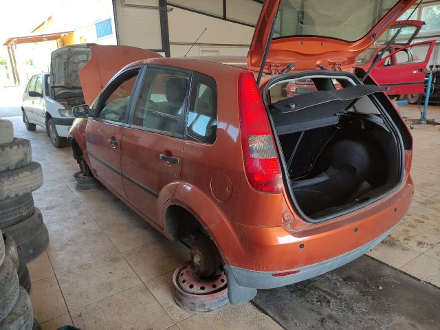 bontott FORD FIESTA V Hűtőventilátor