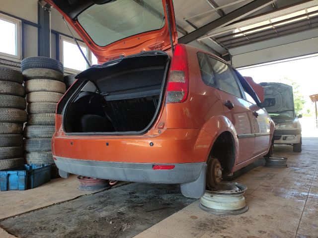 bontott FORD FIESTA V Hűtőventilátor