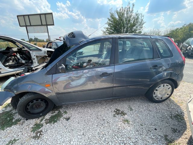 bontott FORD FIESTA V Hűtőventilátor