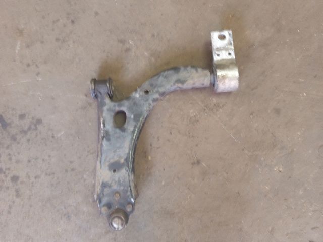 bontott FORD FIESTA V Jobb első Lengőkar