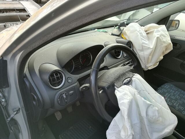 bontott FORD FIESTA V Jobb hátsó Rugó