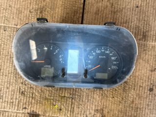 bontott FORD FIESTA V Kilométeróra