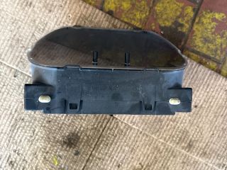 bontott FORD FIESTA V Kilométeróra