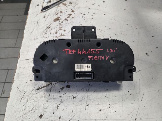 bontott FORD FIESTA V Kilométeróra