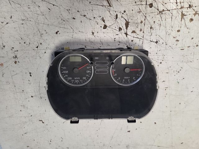 bontott FORD FIESTA V Kilométeróra