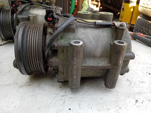 bontott FORD FIESTA V Klímakompresszor