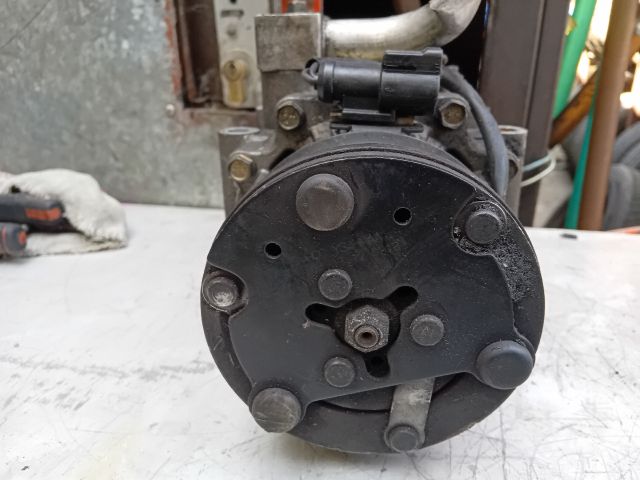 bontott FORD FIESTA V Klímakompresszor