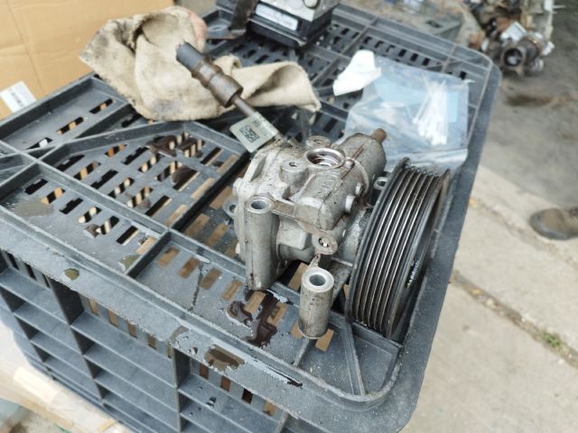 bontott FORD FIESTA V Kormányszervó Motor (Hidraulikus)