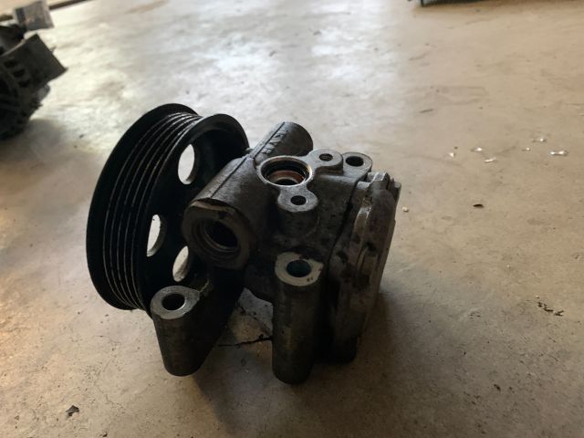 bontott FORD FIESTA V Kormányszervó Motor (Hidraulikus)