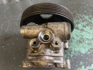 bontott FORD FIESTA V Kormányszervó Motor (Hidraulikus)