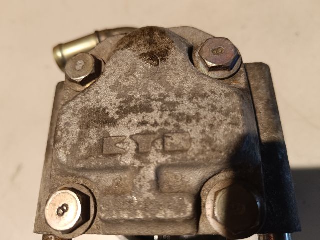 bontott FORD FIESTA V Kormányszervó Motor (Hidraulikus)