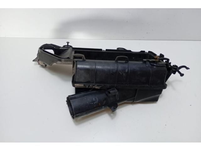 bontott FORD FIESTA V Légszűrő Ház