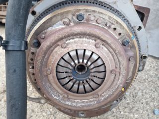 bontott FORD FIESTA V Motor (Fűzött blokk hengerfejjel)