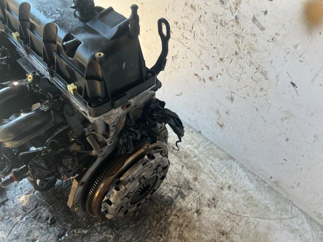 bontott FORD FIESTA V Motor (Fűzött blokk hengerfejjel)