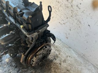 bontott FORD FIESTA V Motor (Fűzött blokk hengerfejjel)