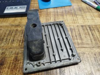 bontott FORD FIESTA V Motorvezérlő