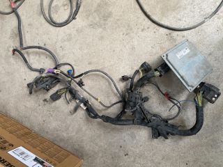 bontott FORD FIESTA V Motorvezérlő