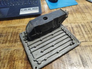 bontott FORD FIESTA V Motorvezérlő