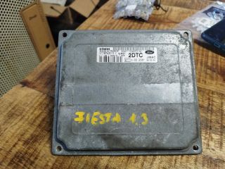 bontott FORD FIESTA V Motorvezérlő