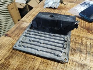 bontott FORD FIESTA V Motorvezérlő