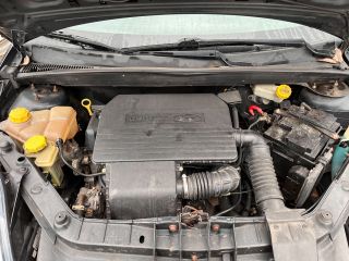 bontott FORD FIESTA V Önindító