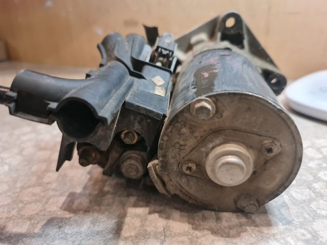 bontott FORD FIESTA V Önindító