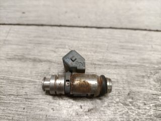 bontott FORD FIESTA V Porlasztó (1 db)