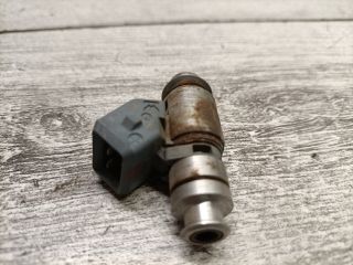 bontott FORD FIESTA V Porlasztó (1 db)