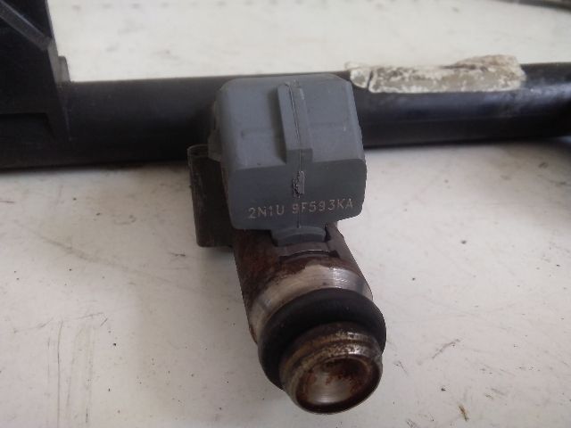 bontott FORD FIESTA V Porlasztó (1 db)