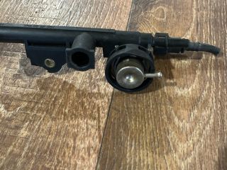 bontott FORD FIESTA V Porlasztó Sor / Híd