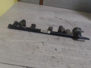 bontott FORD FIESTA V Porlasztó Sor / Híd