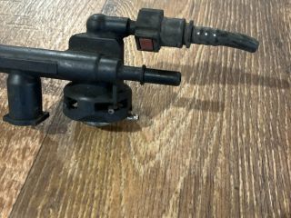 bontott FORD FIESTA V Porlasztó Sor / Híd