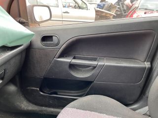 bontott FORD FIESTA V Váltó Kulissza