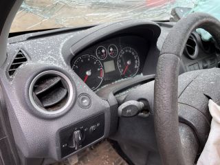 bontott FORD FIESTA V Váltó Kulissza