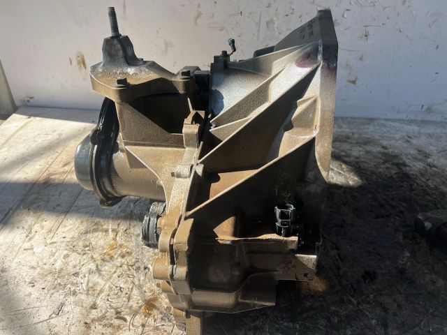 bontott FORD FIESTA V Váltó (Mechanikus)