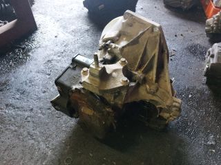 bontott FORD FIESTA V Váltó (Mechanikus)