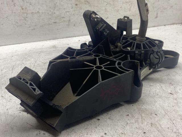 bontott FORD FIESTA V Váltókar (Mechanikus)