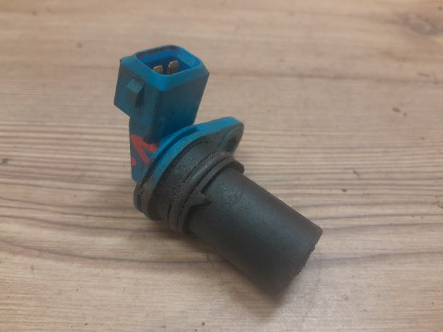 bontott FORD FIESTA V Vezérműtengely Fordulatszám Jeladó