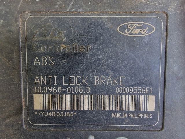 bontott FORD FIESTA V ABS Kocka