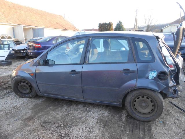 bontott FORD FIESTA V Bal első Féknyereg Munkahengerrel