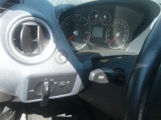 bontott FORD FIESTA V Bal első Rugó