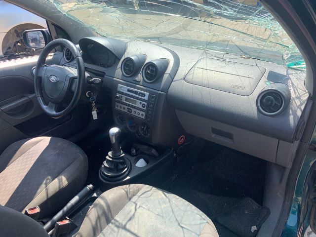 bontott FORD FIESTA V Bal hátsó Rugó