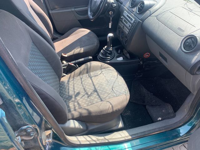 bontott FORD FIESTA V Bal hátsó Rugó