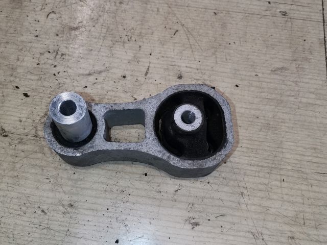 bontott FORD FIESTA V Billenésgátló Bak