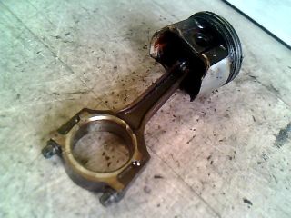 bontott FORD FIESTA V Dugattyú és Hajtókar