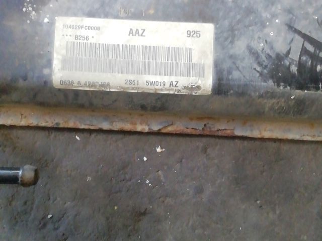 bontott FORD FIESTA V Első Bölcső