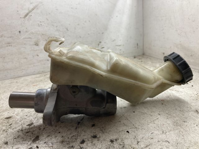 bontott FORD FIESTA V Főfékhenger