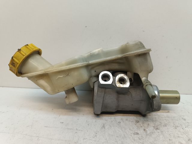 bontott FORD FIESTA V Főfékhenger