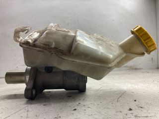 bontott FORD FIESTA V Főfékhenger